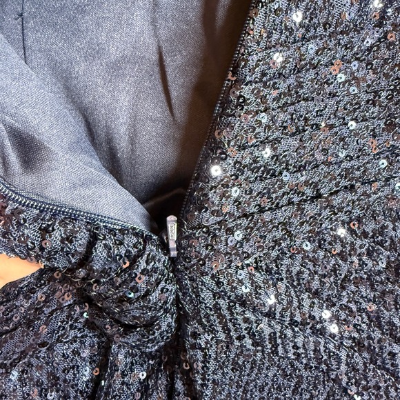 Ieena Mac Duggal Dress 6 Blue Sequin Sleeveless Formal Gown Prom Evening MOB - Picture 11 of 15